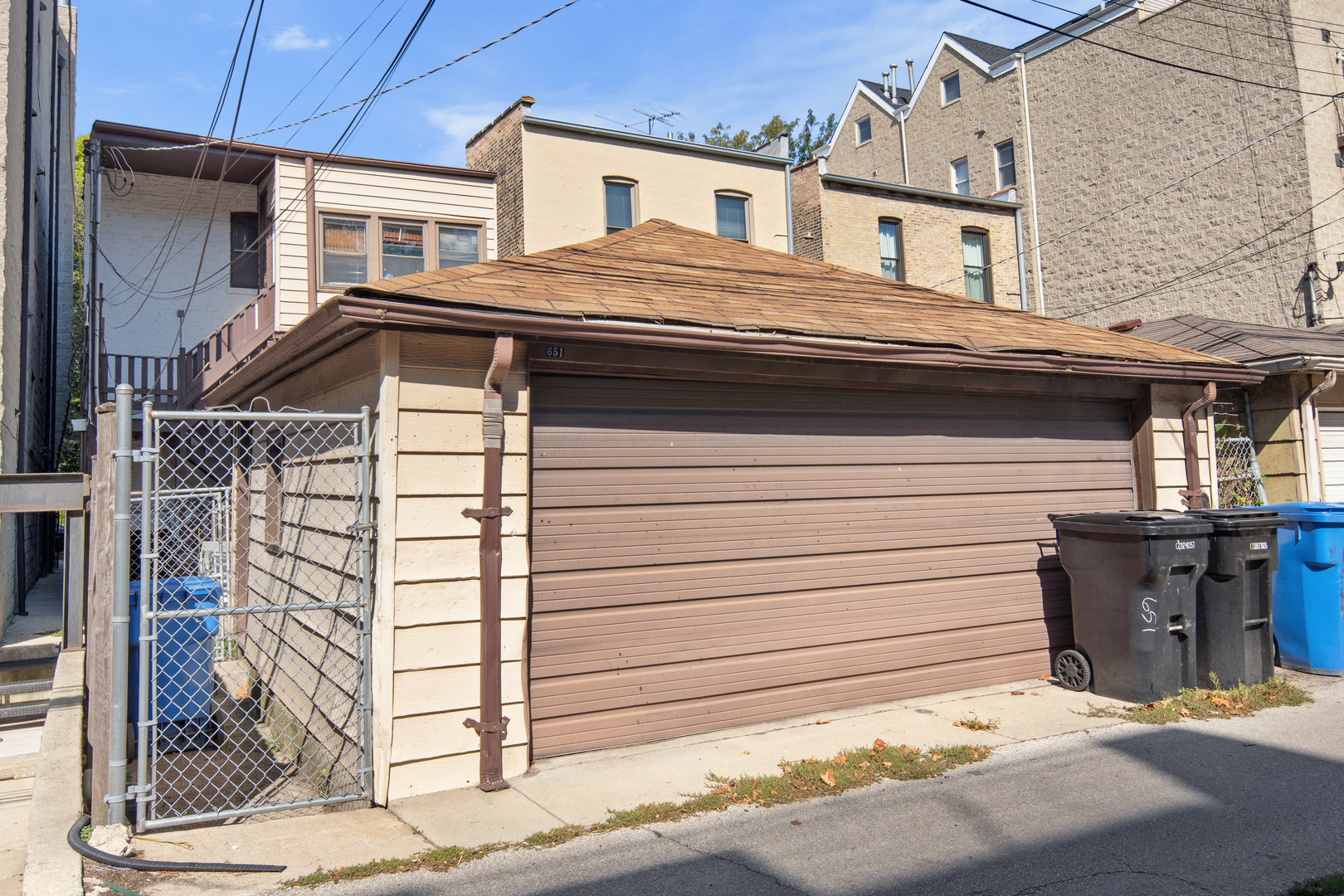 651 W Belmont Avenue