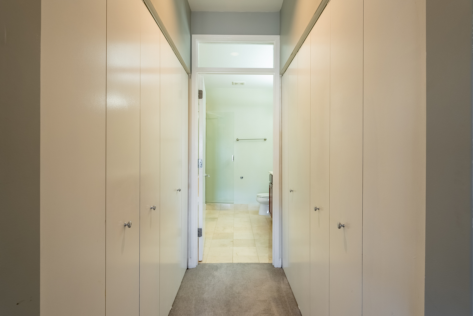 950 W Huron Street Unit: 302