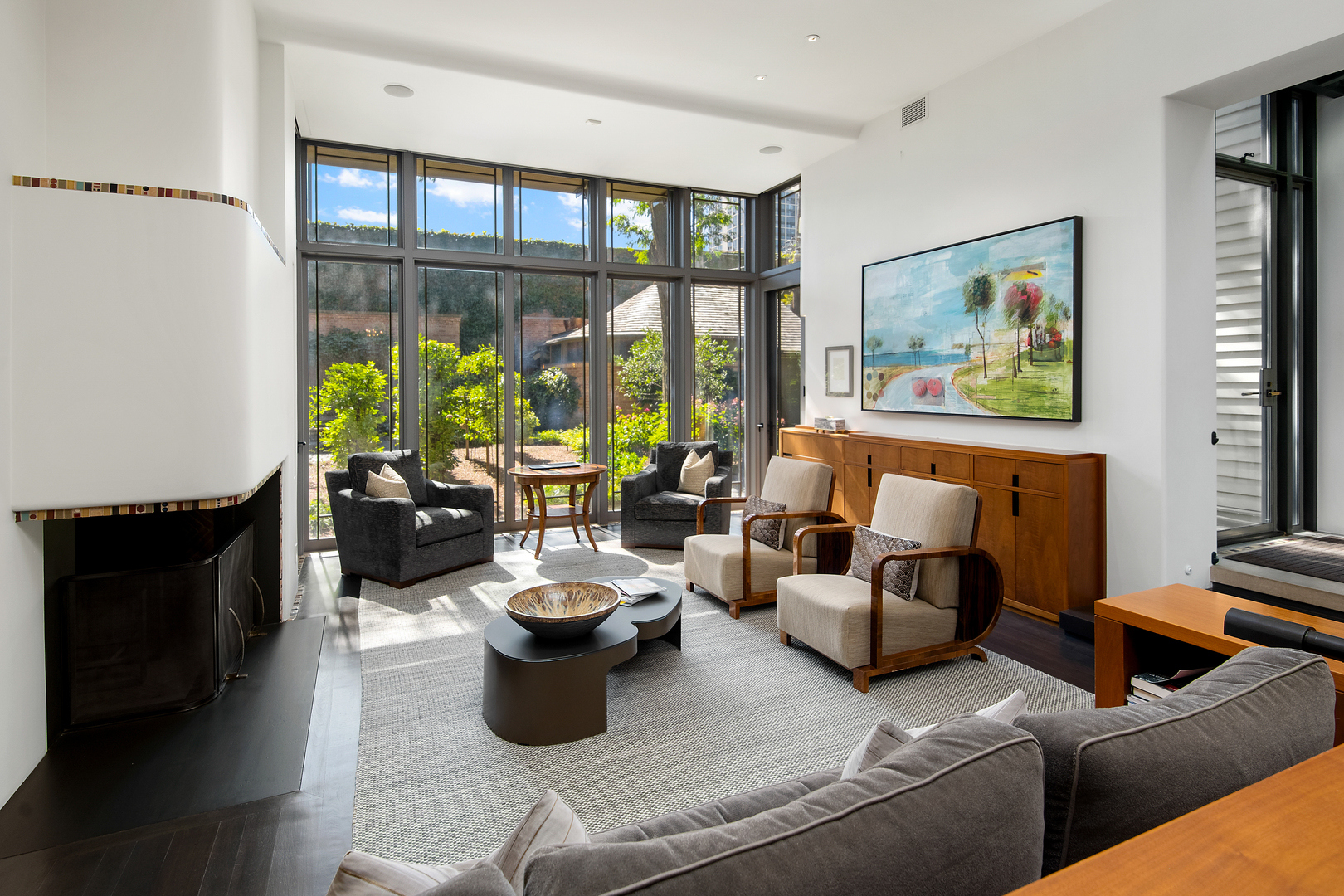 229 W Eugenie Street