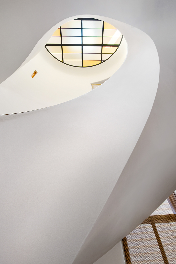 229 W Eugenie Street