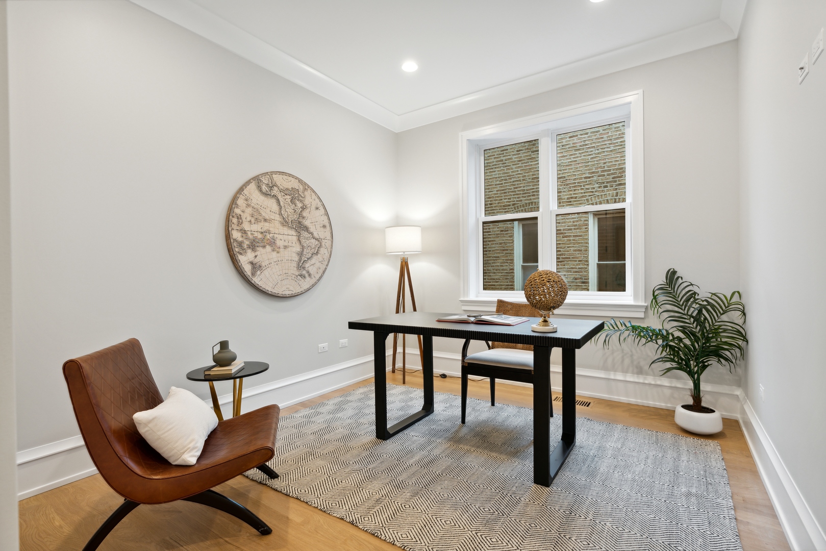 1942 N Orchard Street Unit: 3S