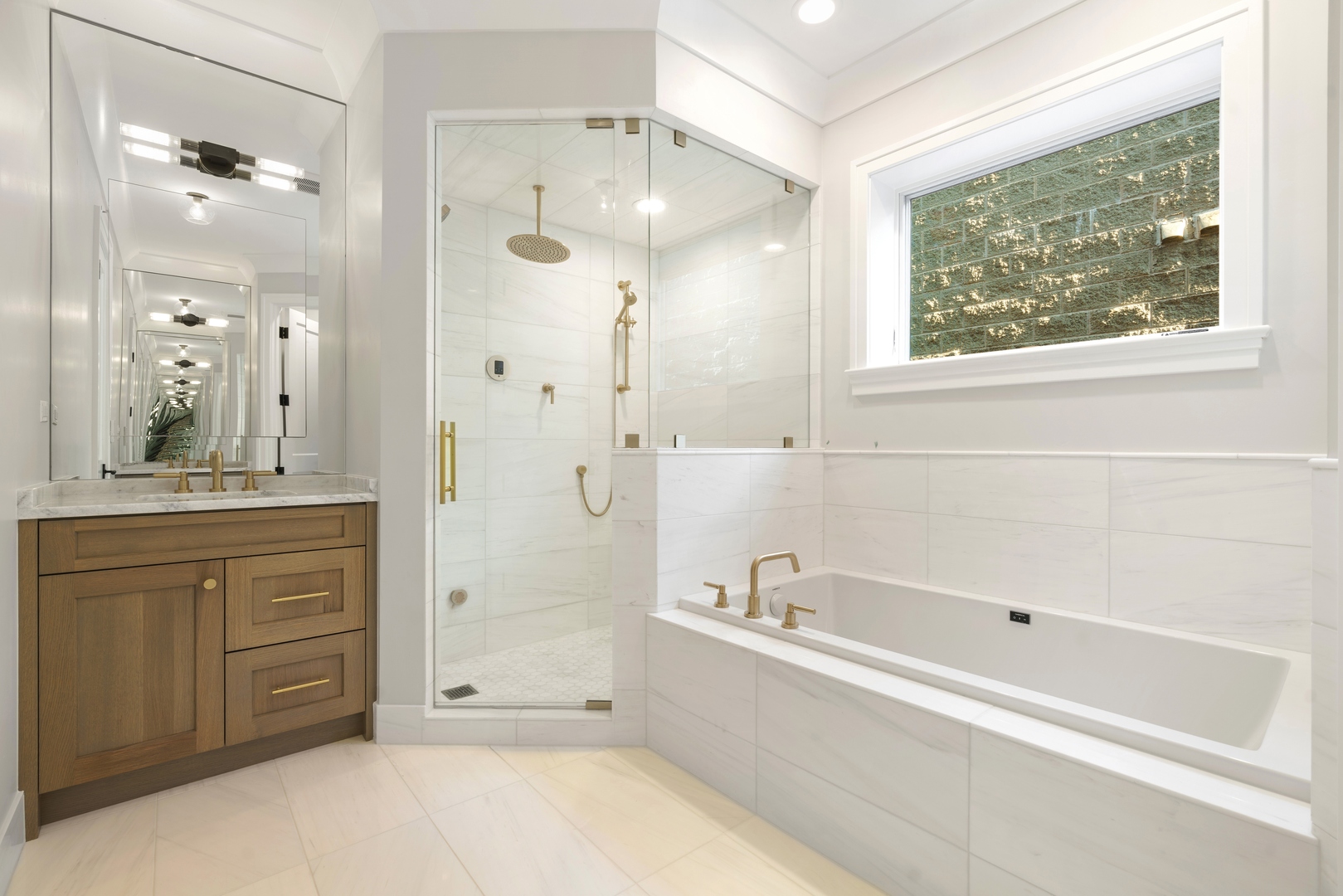 1942 N Orchard Street Unit: 3S