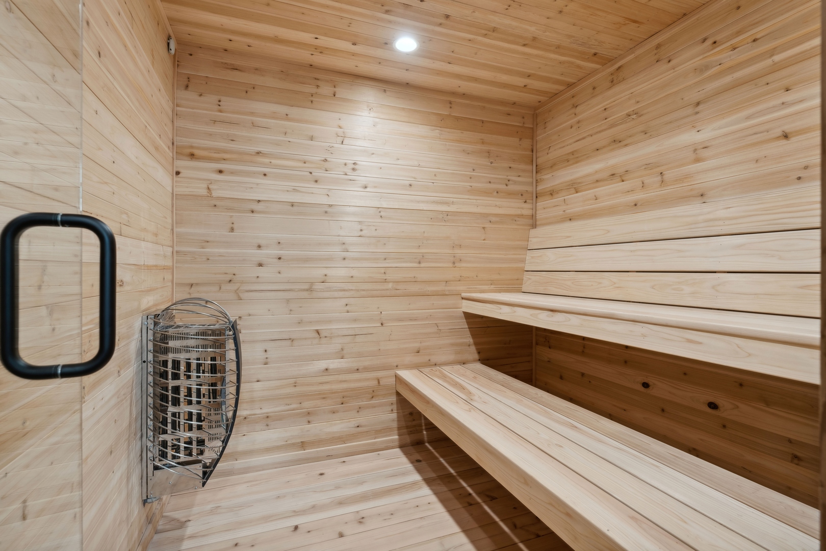 2226 N Southport Avenue