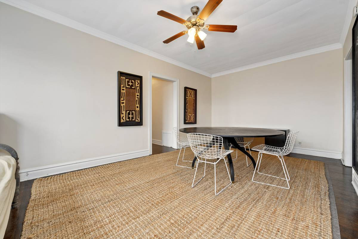 3617 N Sawyer Avenue Unit: 1