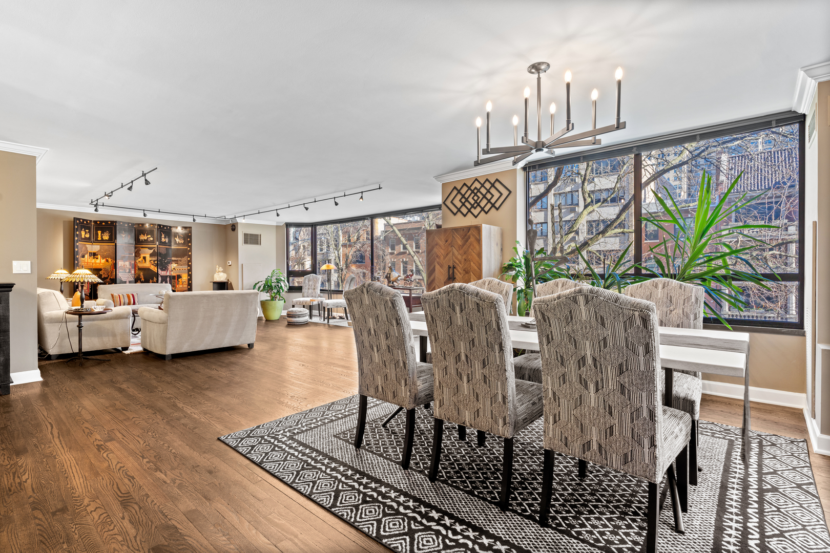 1410 N State Parkway Unit: 3B