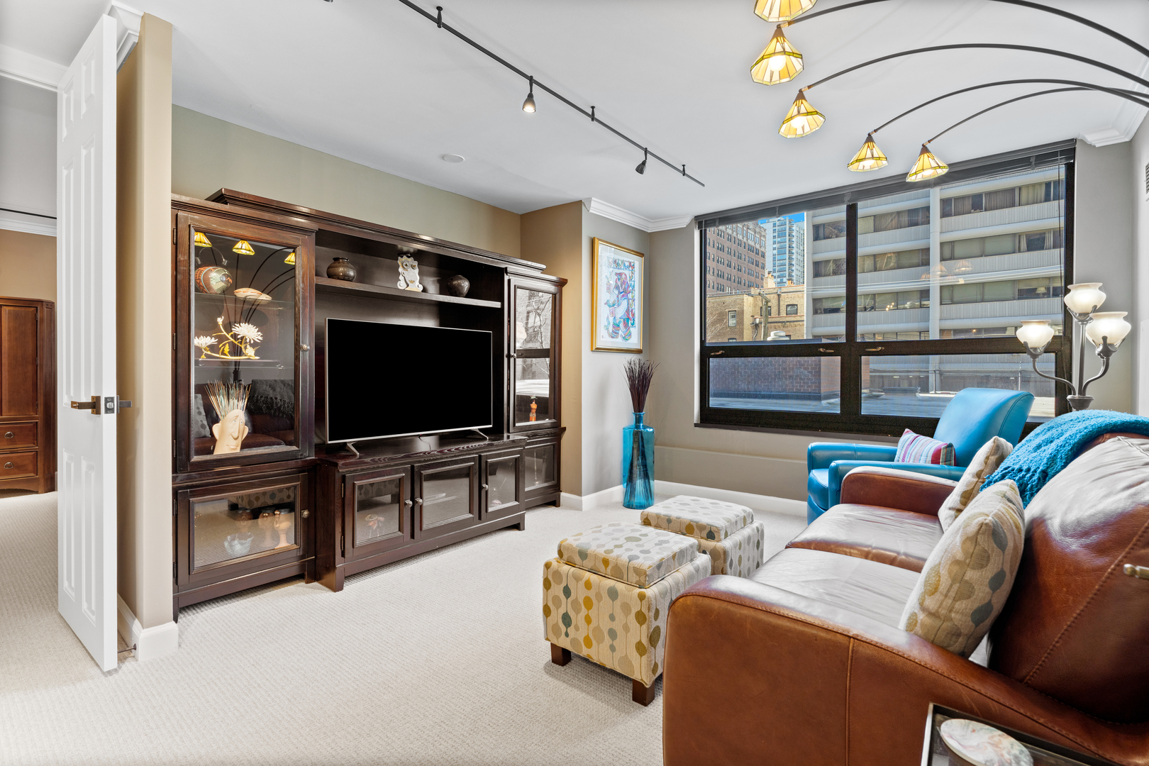 1410 N State Parkway Unit: 3B