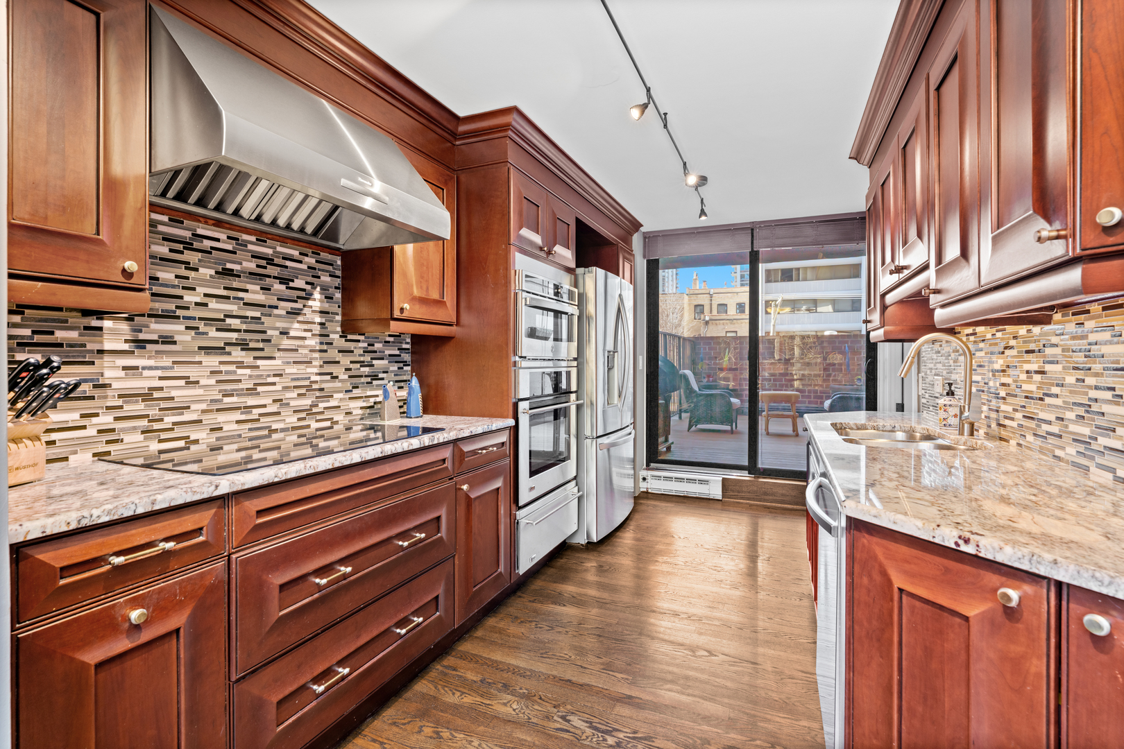 1410 N State Parkway Unit: 3B