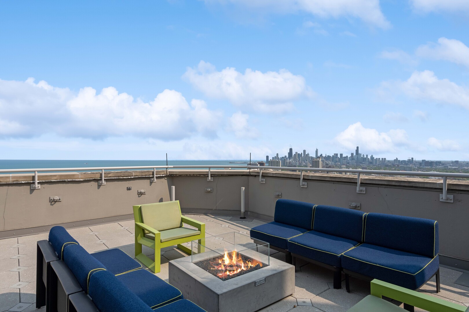 3660 N Lake Shore Drive Unit: 4202