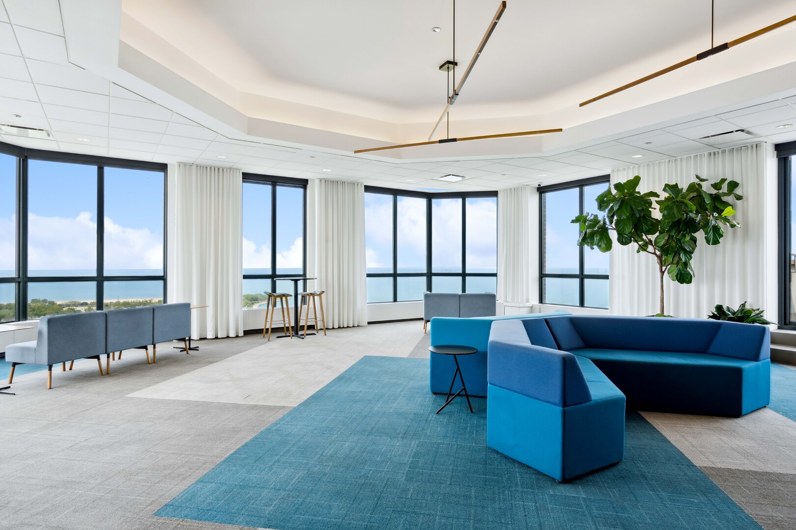 3660 N Lake Shore Drive Unit: 4202