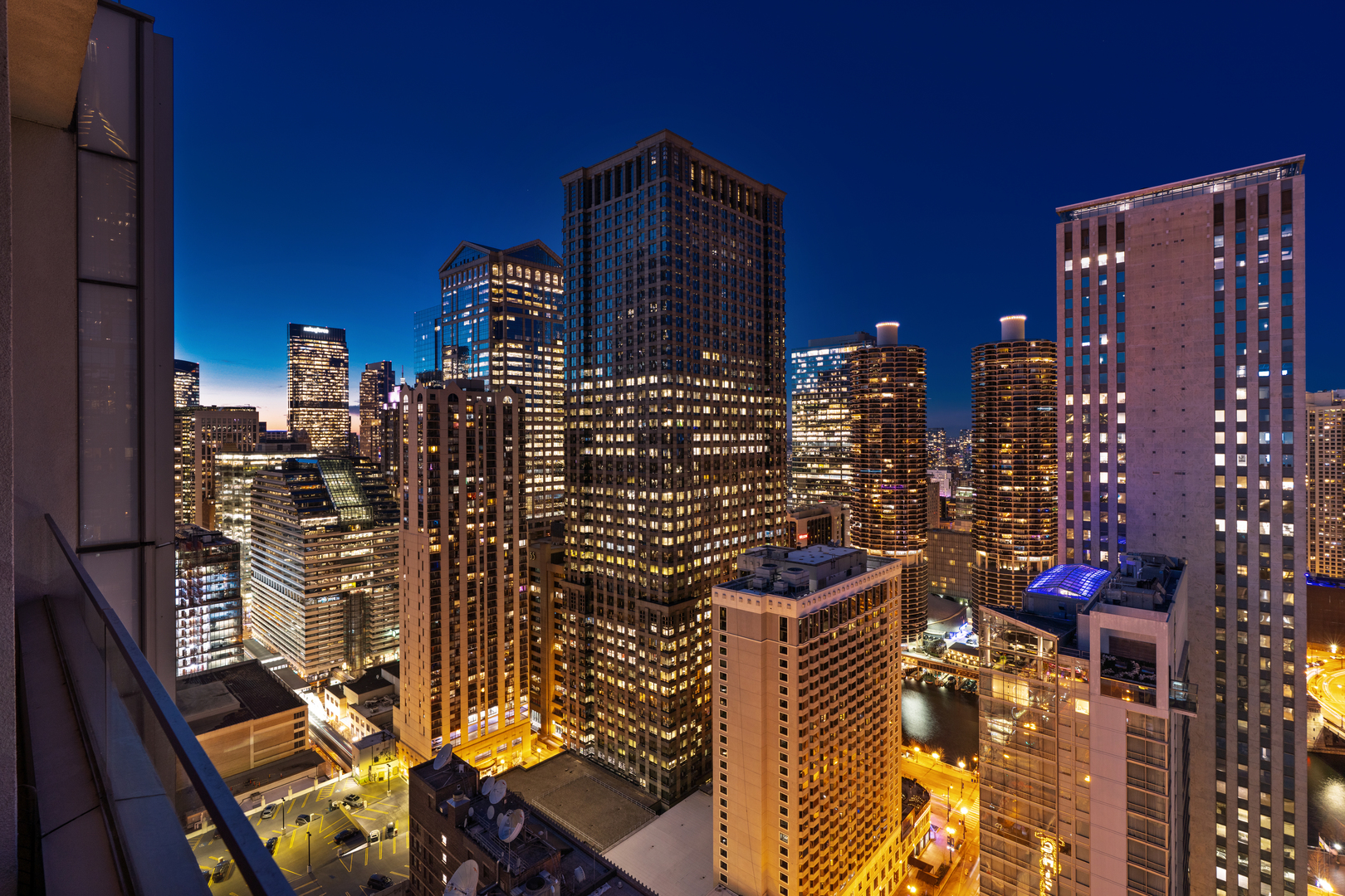 8 E Randolph Street Unit: 3301