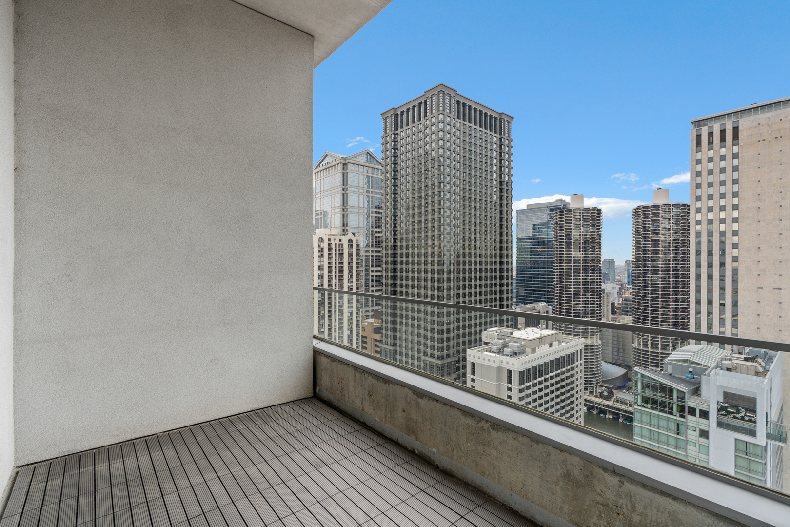 8 E Randolph Street Unit: 3301