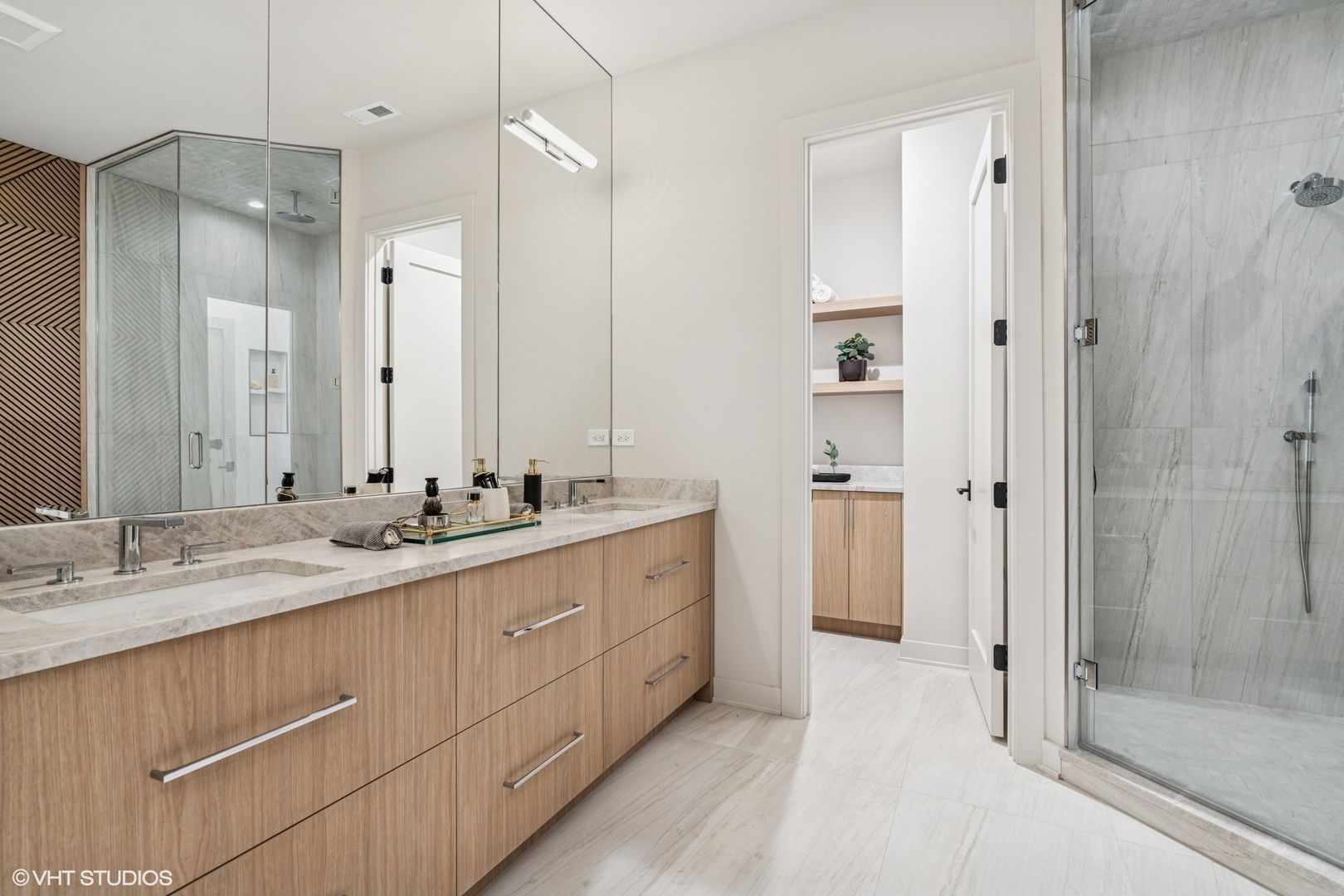 401 N Aberdeen Street Unit: 2N