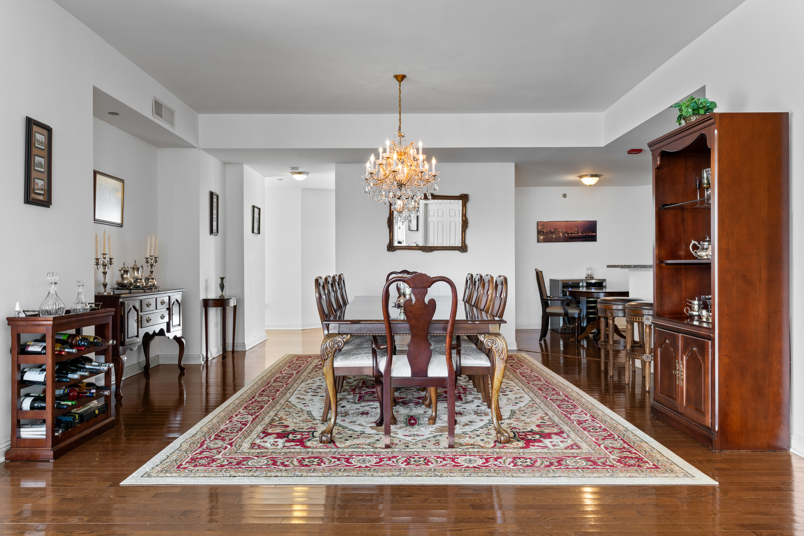 21 E Huron Street Unit: 2803