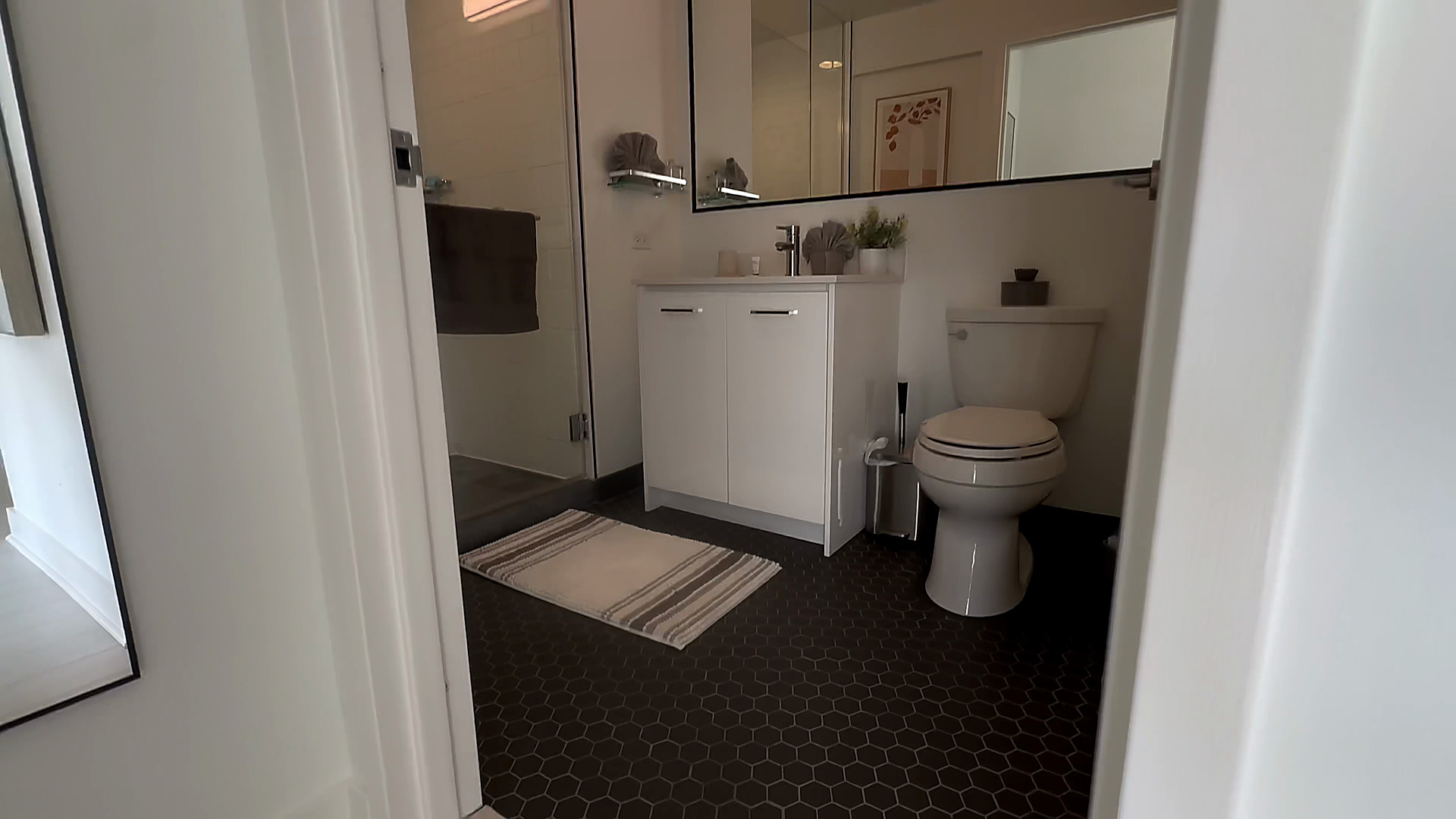 1035 W Van Buren Street Unit: 1900