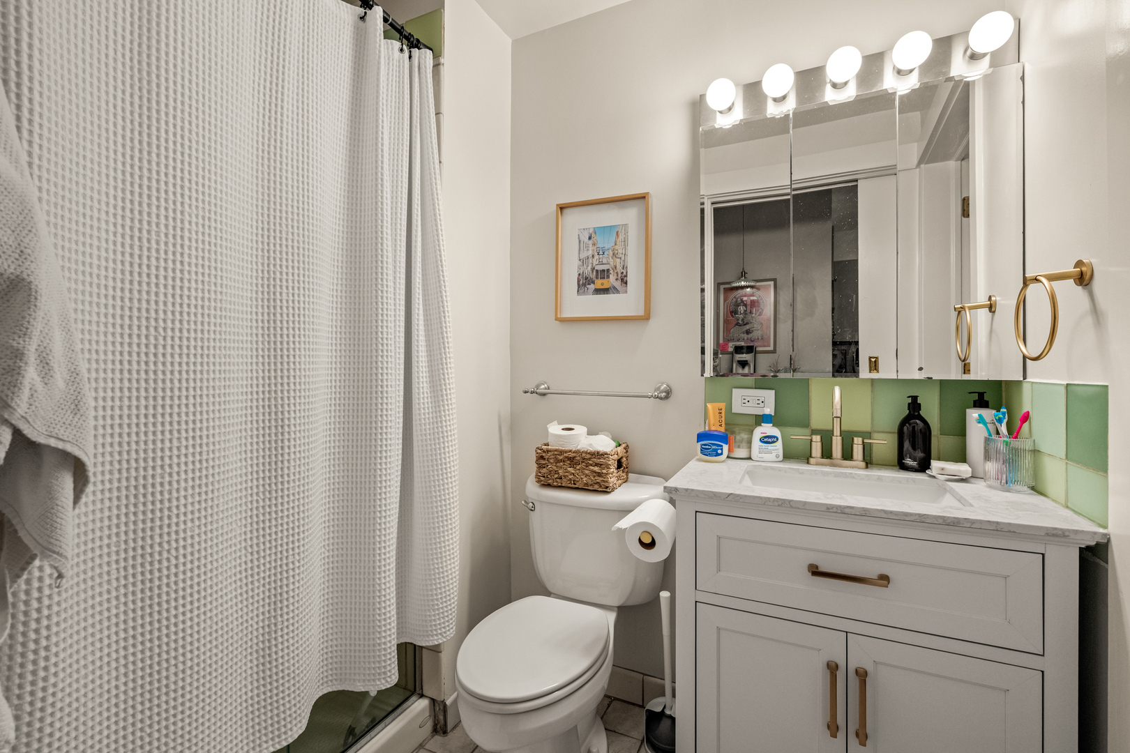 1505-1507 N Dearborn Parkway