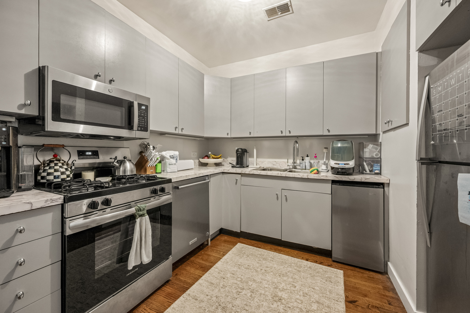 1505-1507 N Dearborn Parkway