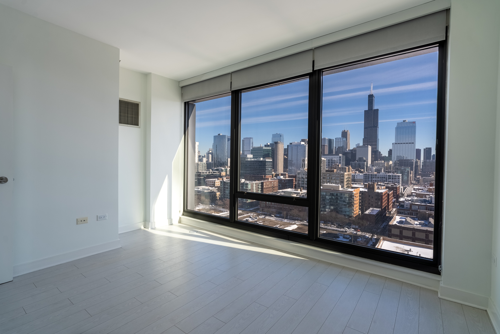 1035 W Van Buren Street Unit: 1900