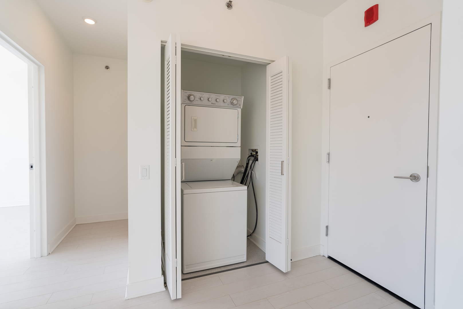 1035 W Van Buren Street Unit: 1900