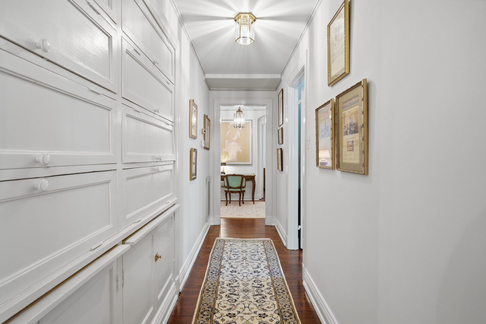 232 E Walton Place Unit: 3E