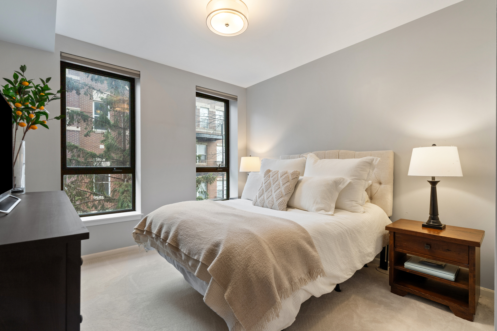 343 W Old Town Court Unit: 204