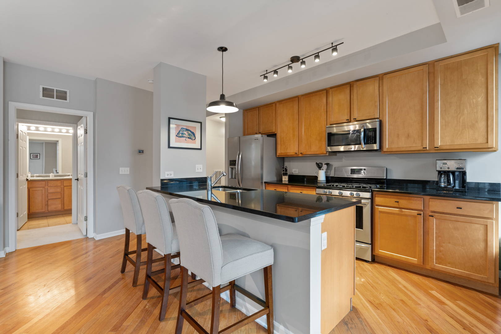 343 W Old Town Court Unit: 204