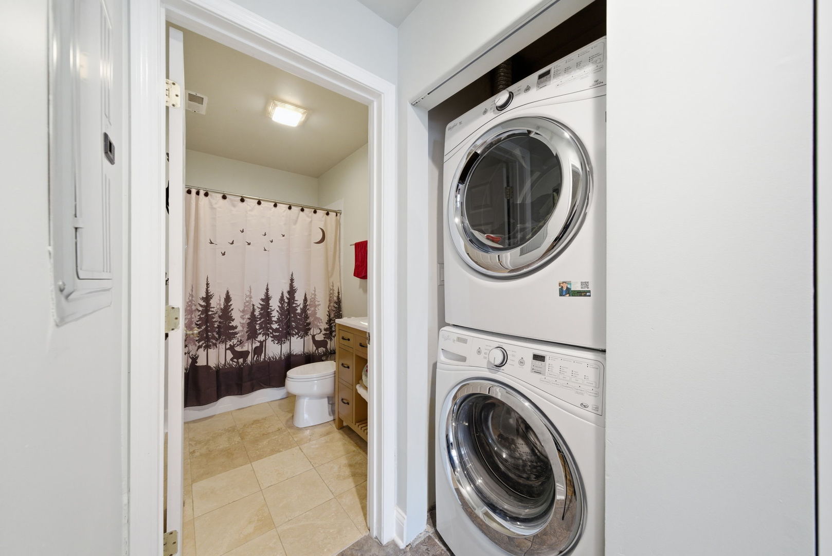 2342 W Rosemont Avenue Unit: 1