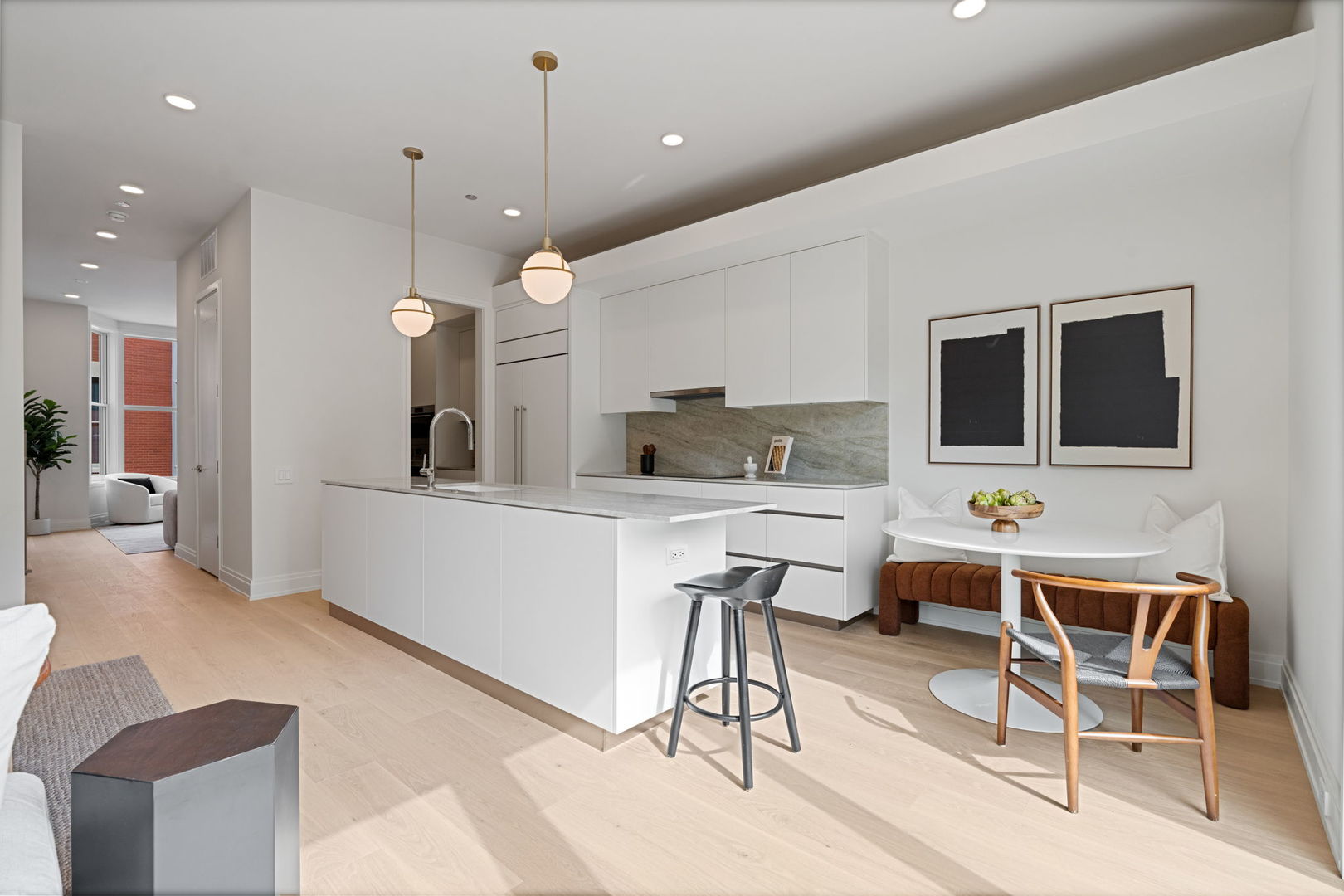 2329 N Cambridge Avenue Unit: A