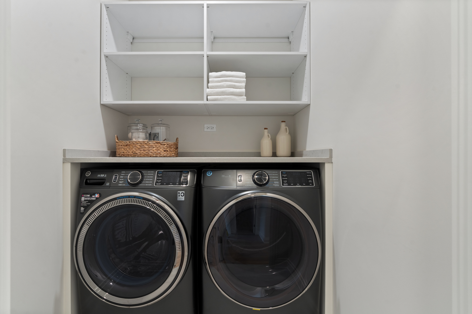 2329 N Cambridge Avenue Unit: A