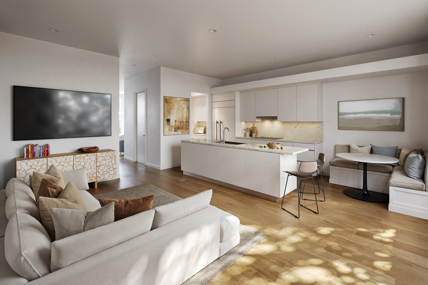 2329 N Cambridge Avenue Unit: H