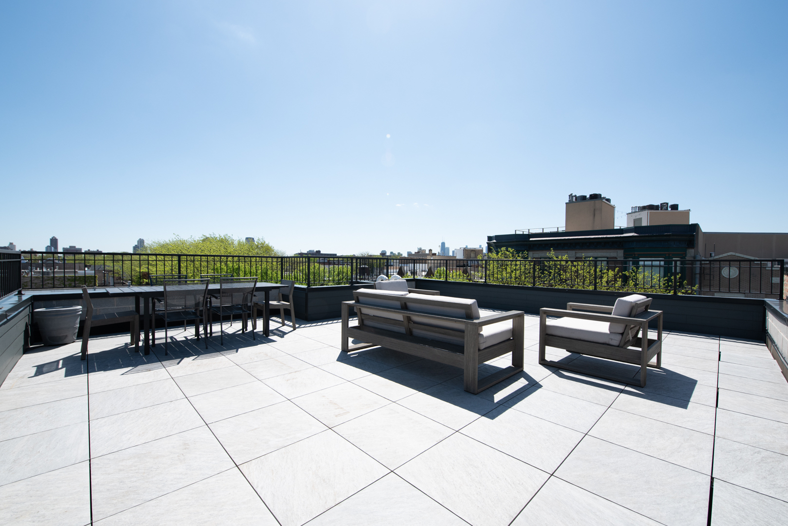 1246 W George Street