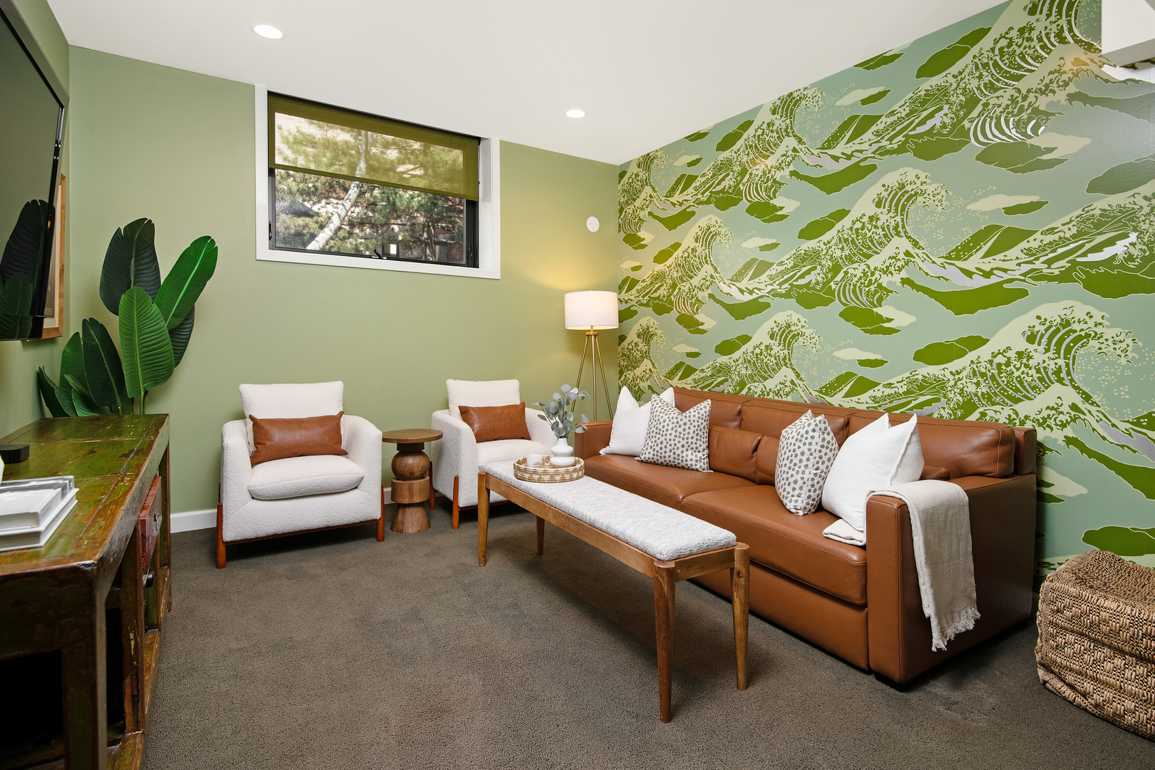 1646 N Leavitt Street