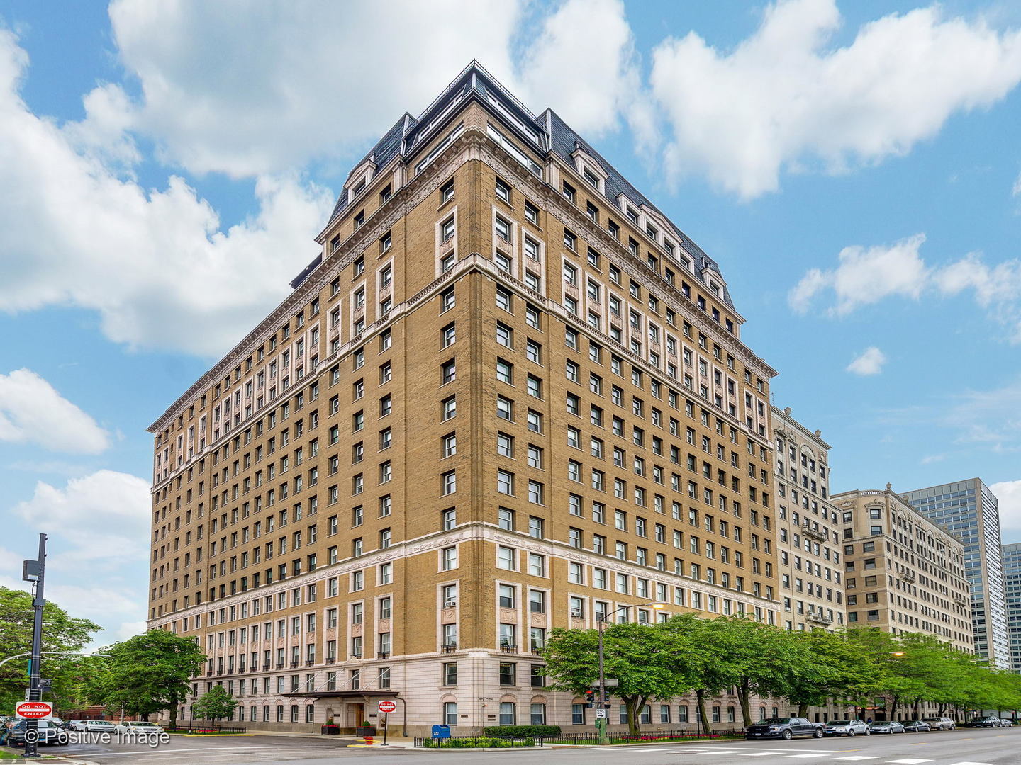 3500 N Lake Shore Drive Unit: 3C