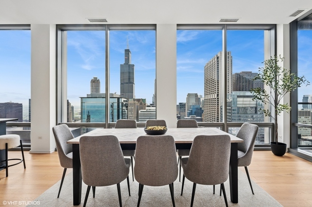 65 E Monroe Street Unit: 4623