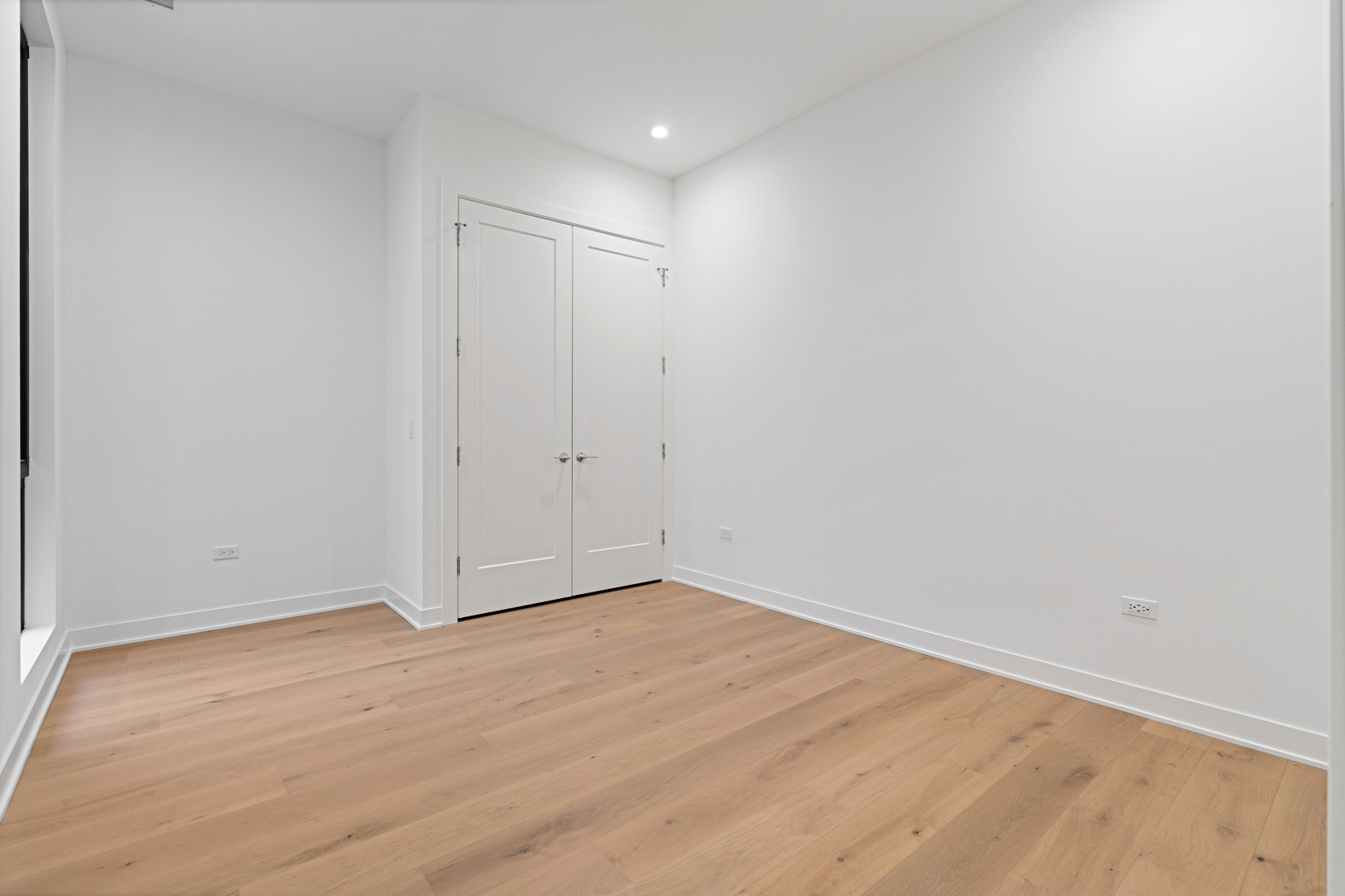 1340 W Chestnut Street Unit: 401