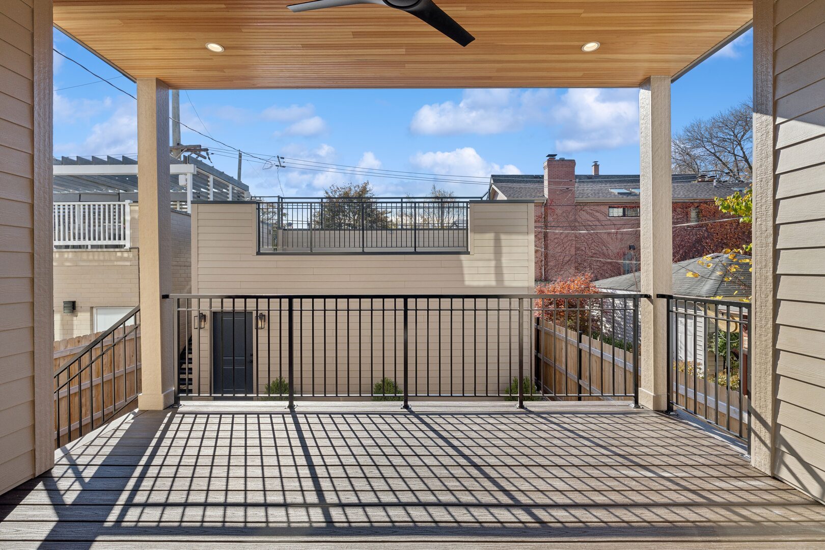 2228 N Southport Avenue