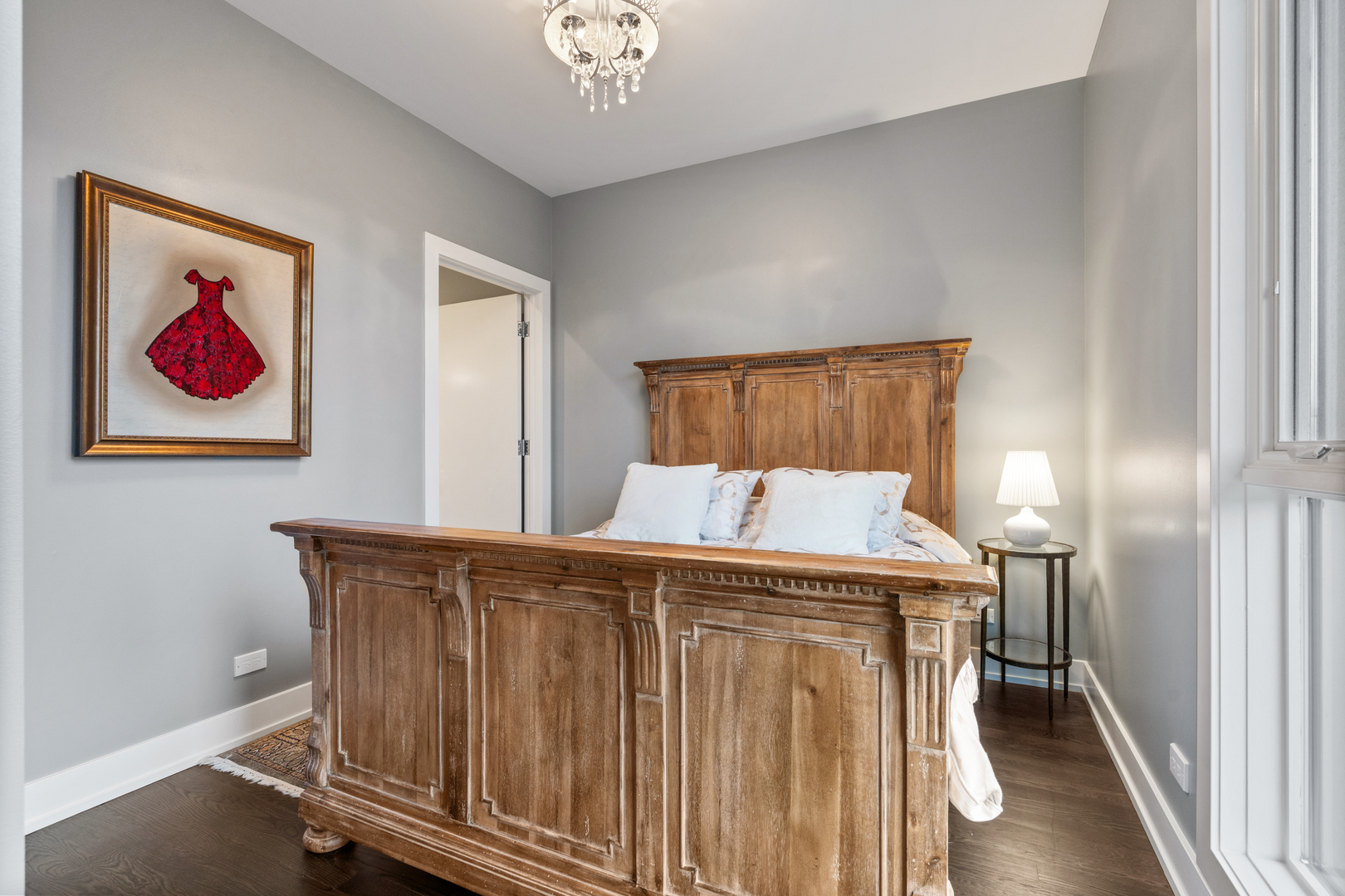 1303 W Diversey Parkway