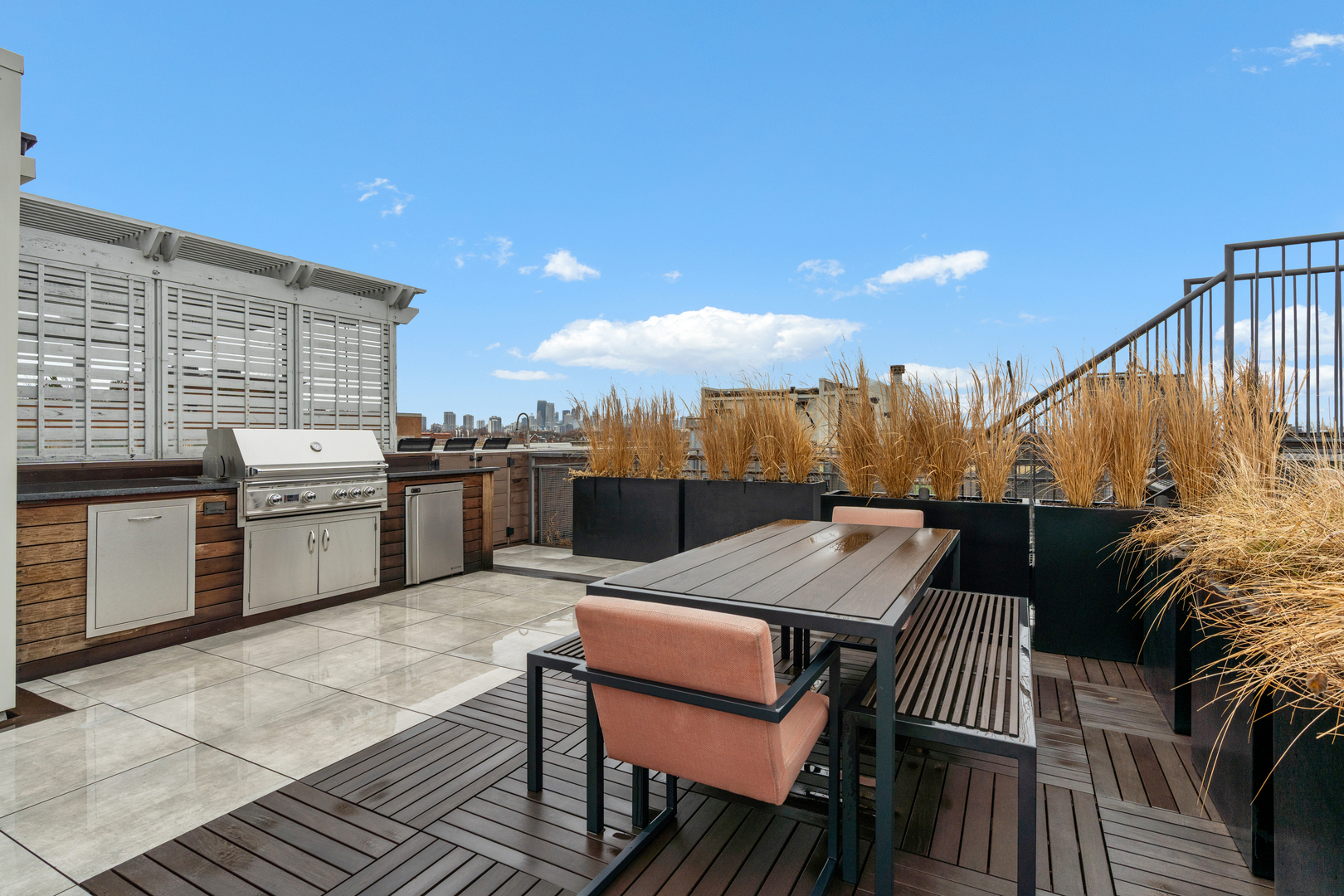 1303 W Diversey Parkway