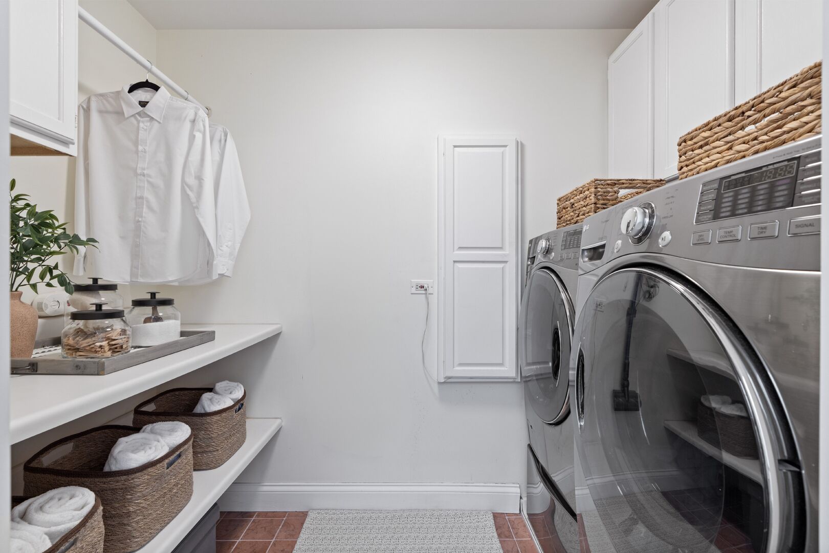 4427 N Hermitage Avenue