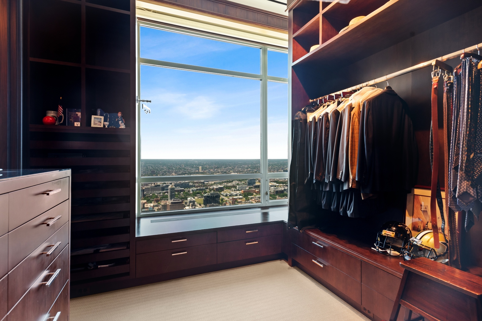 800 N Michigan Avenue Unit: 63PH