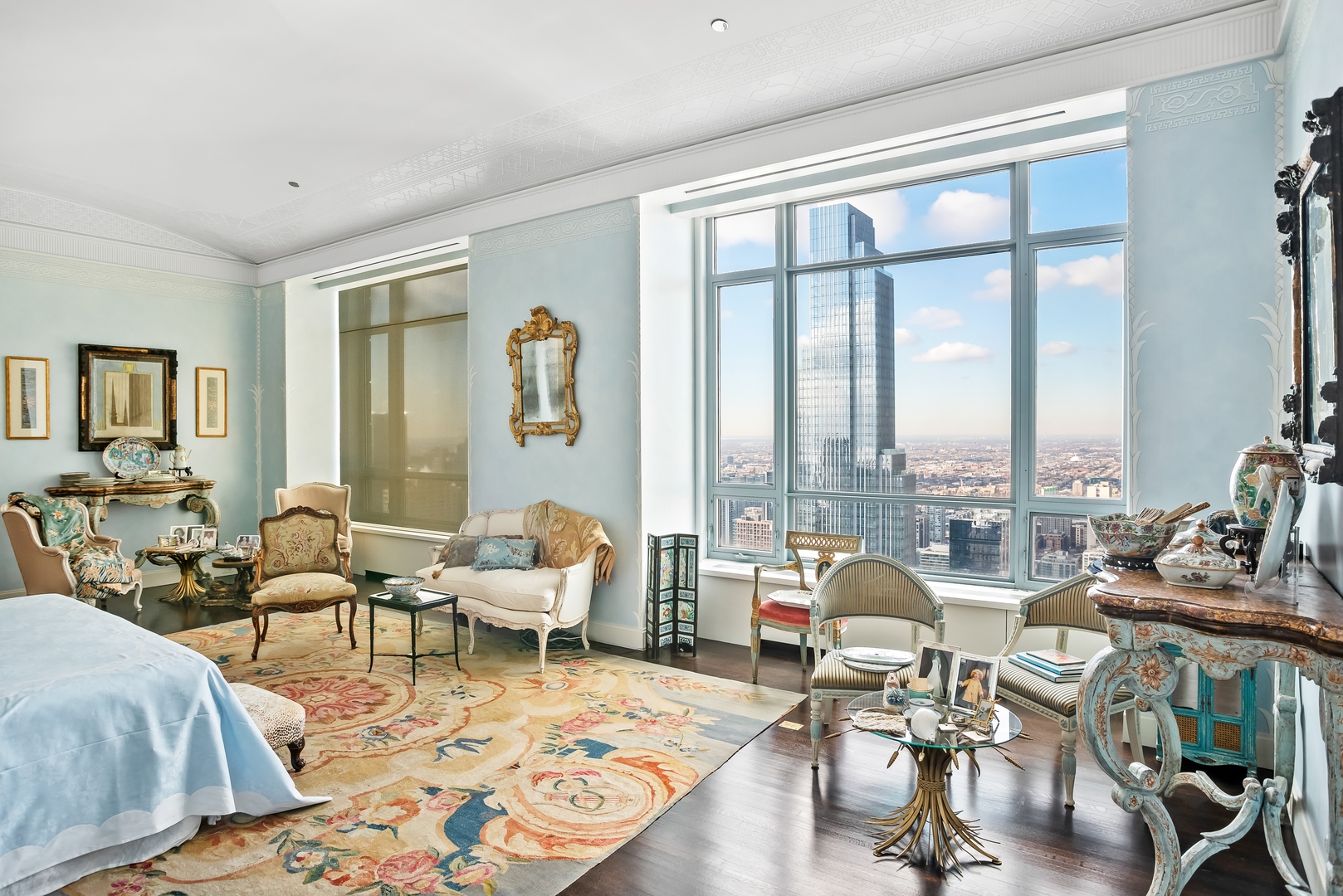 800 N Michigan Avenue Unit: 63PH