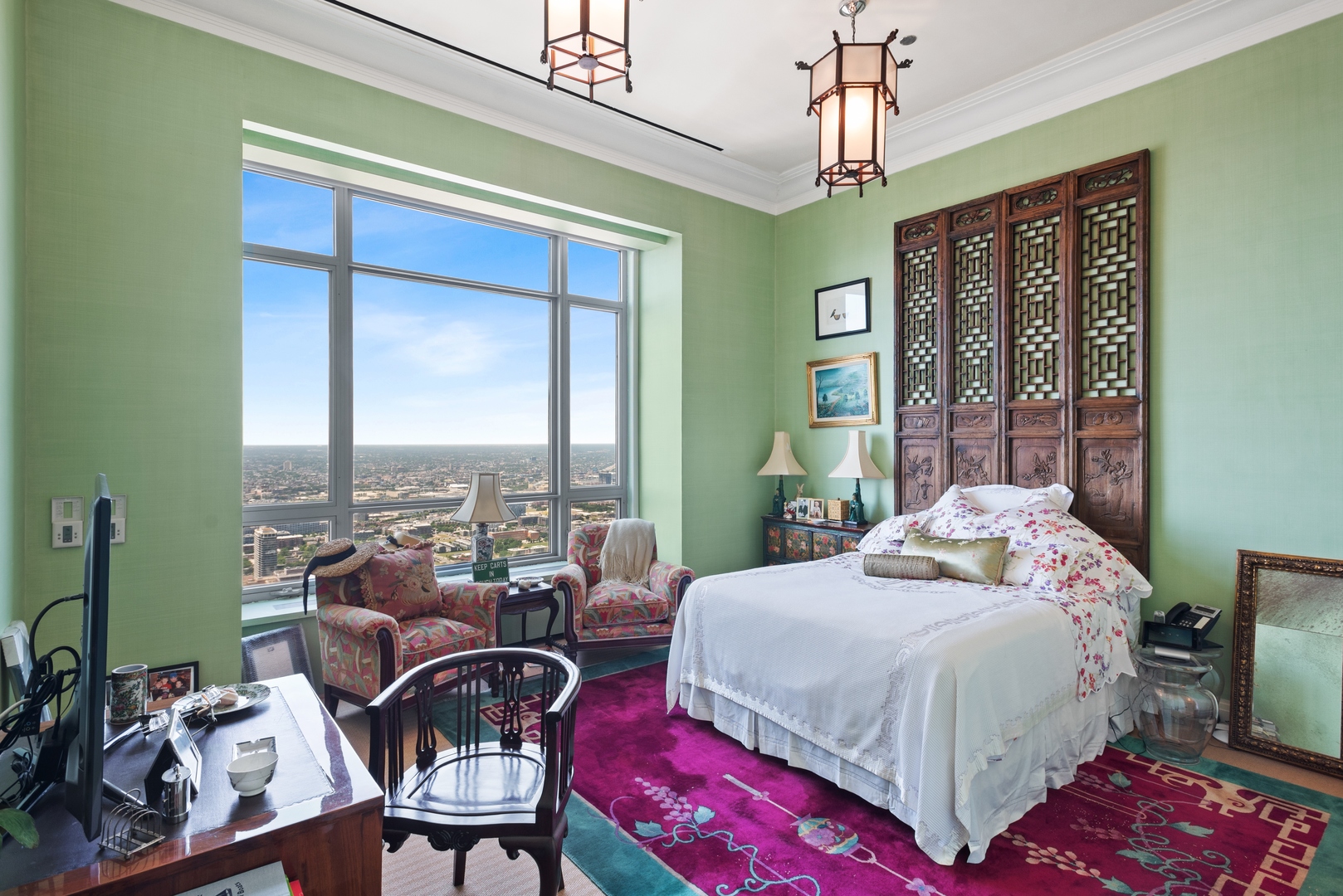 800 N Michigan Avenue Unit: 63PH