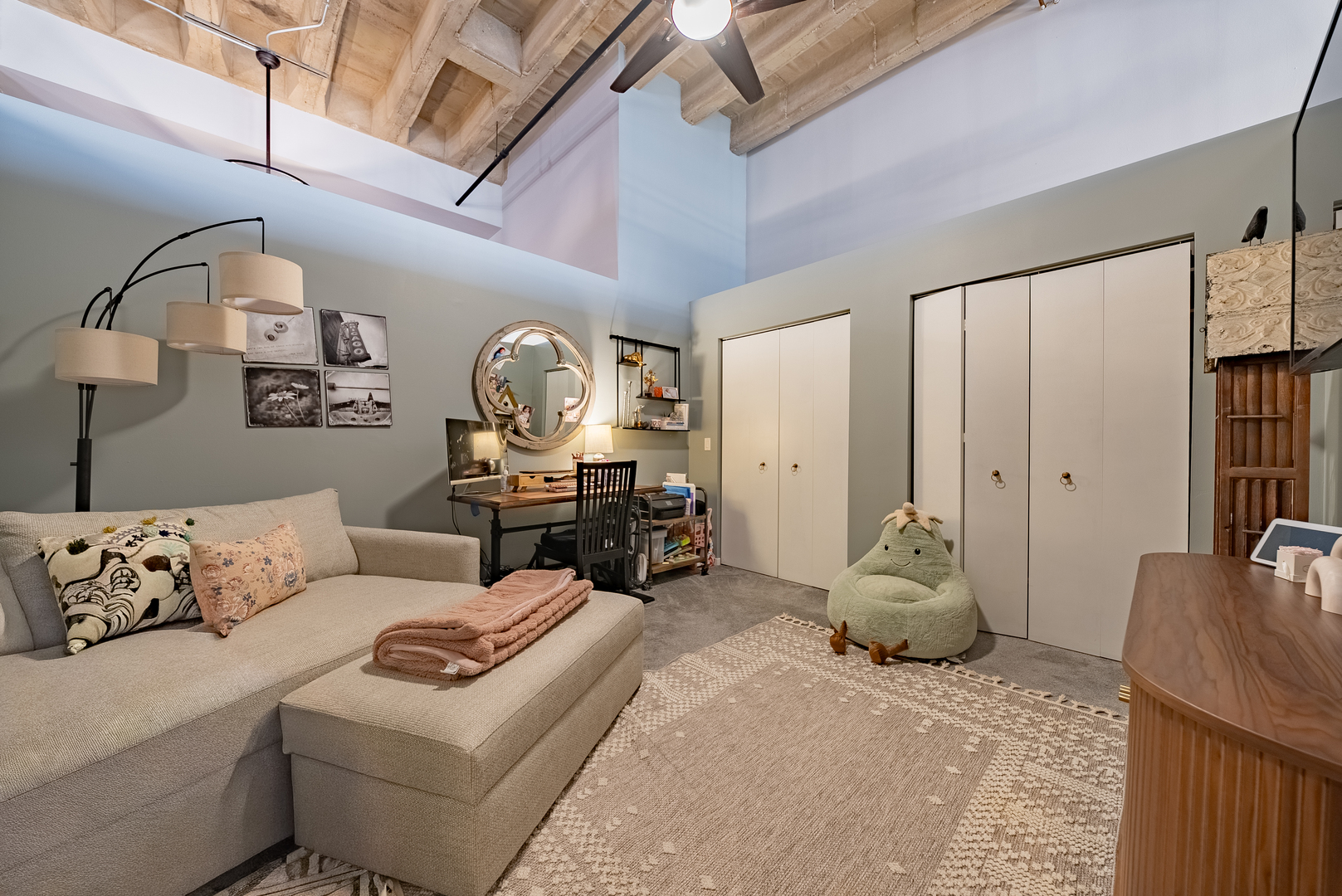 1645 W Ogden Avenue Unit: 530