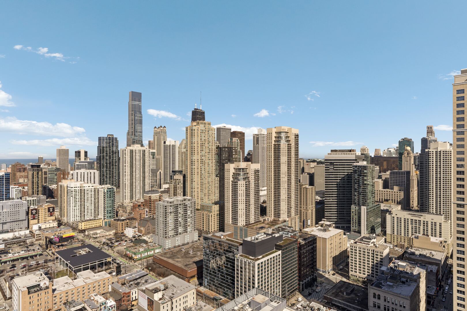 400 N LaSalle Street Unit: 4302