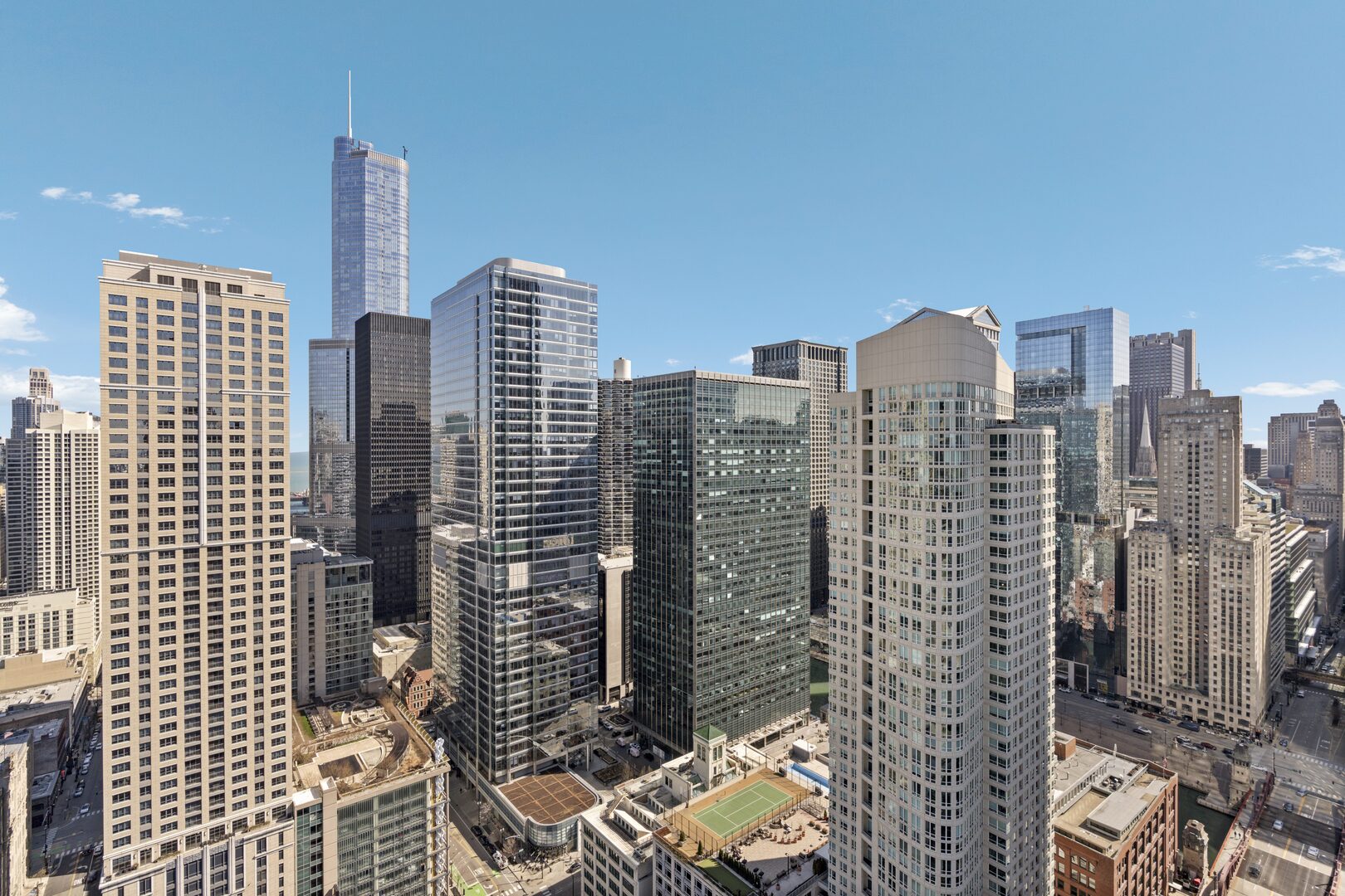 400 N LaSalle Street Unit: 4302