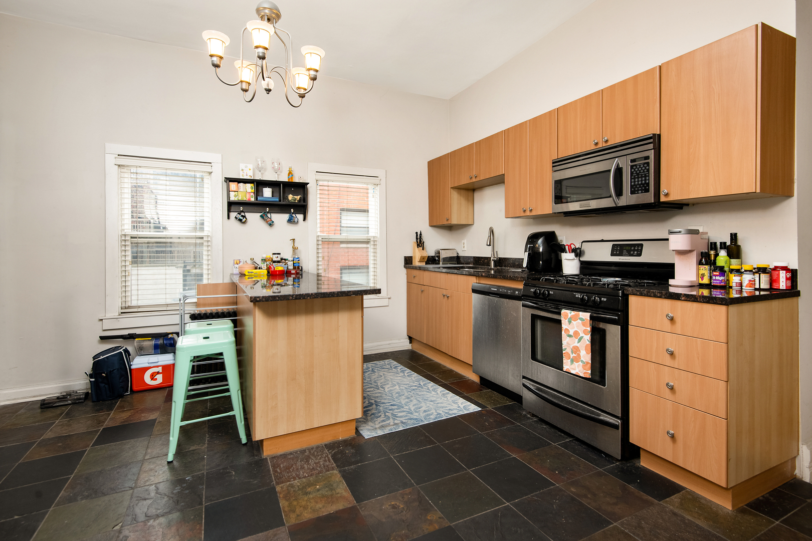 1214 W Wrightwood Avenue Unit: 2