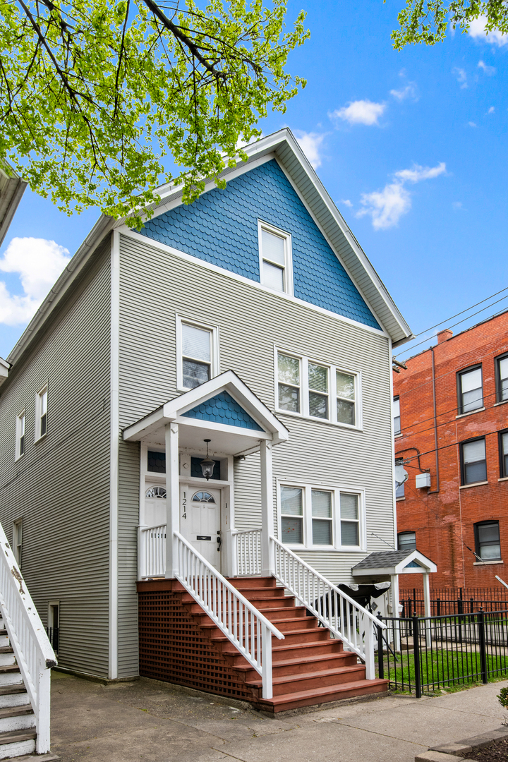 1214 W Wrightwood Avenue Unit: 2