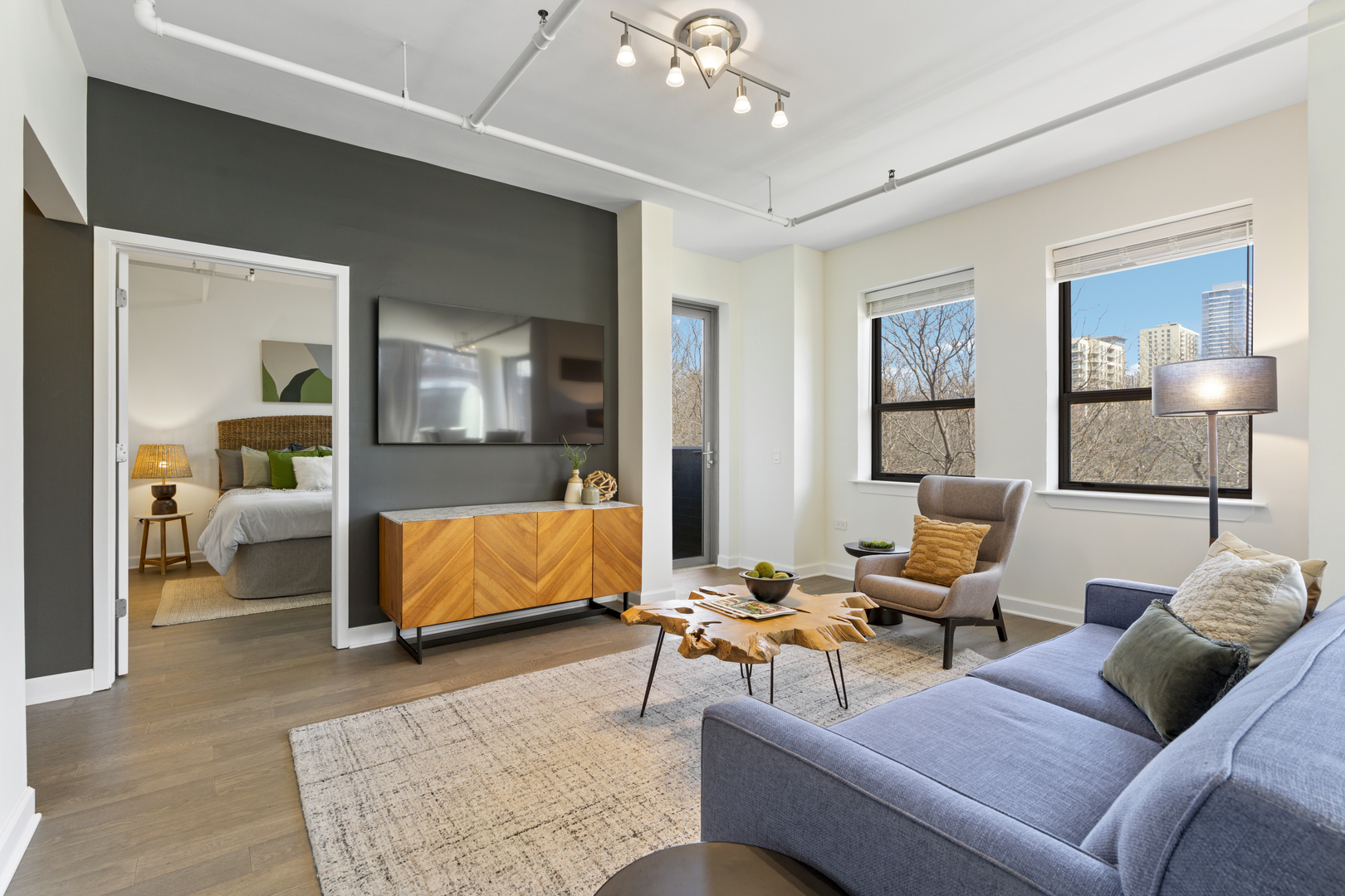 437 W Division Street Unit: 310