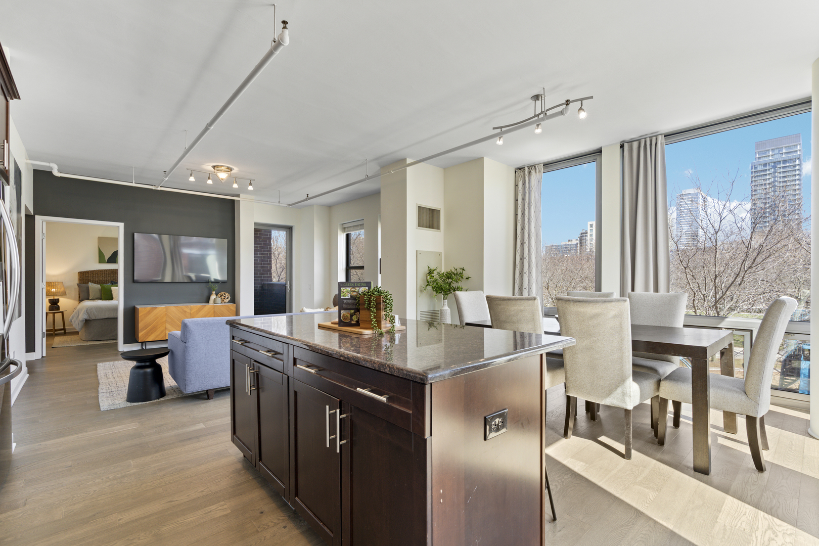 437 W Division Street Unit: 310