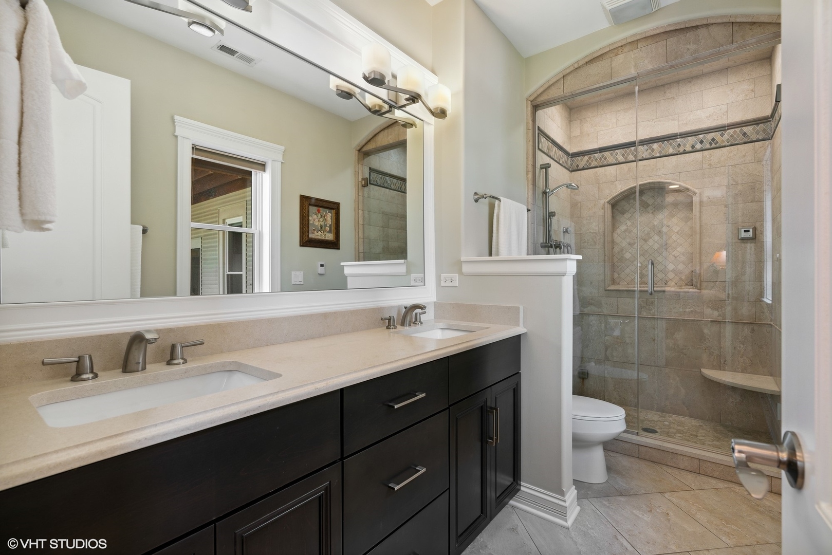 1022 W Diversey Parkway Unit: 2