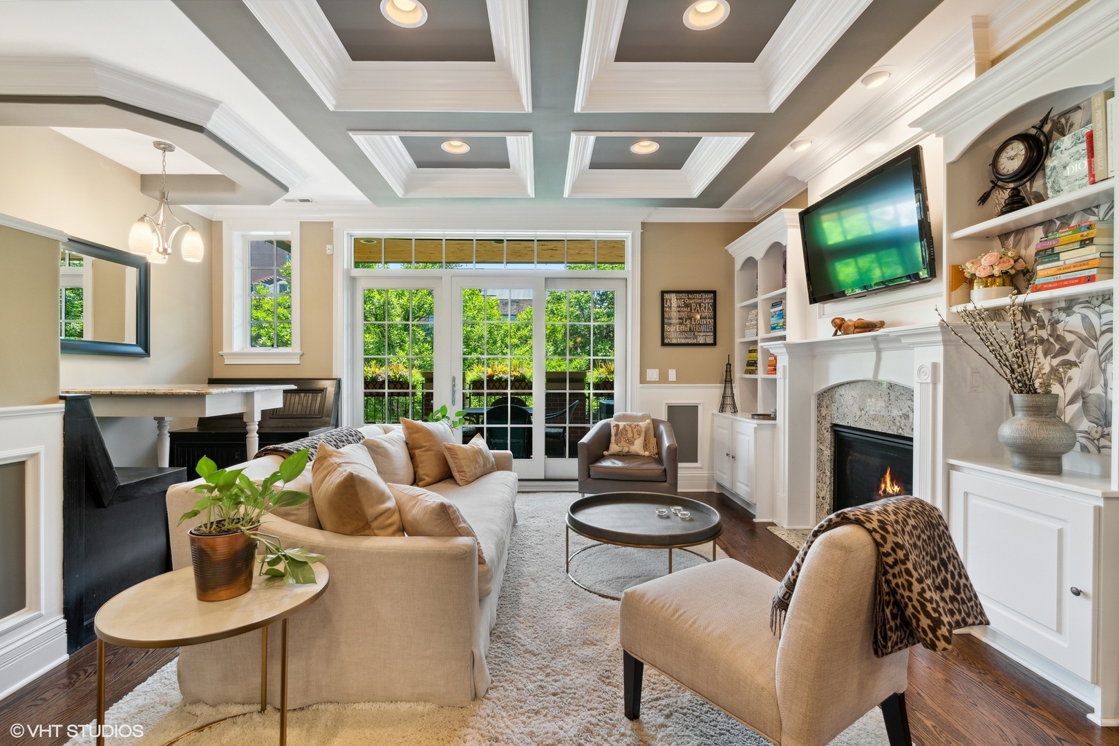 1022 W Diversey Parkway Unit: 2